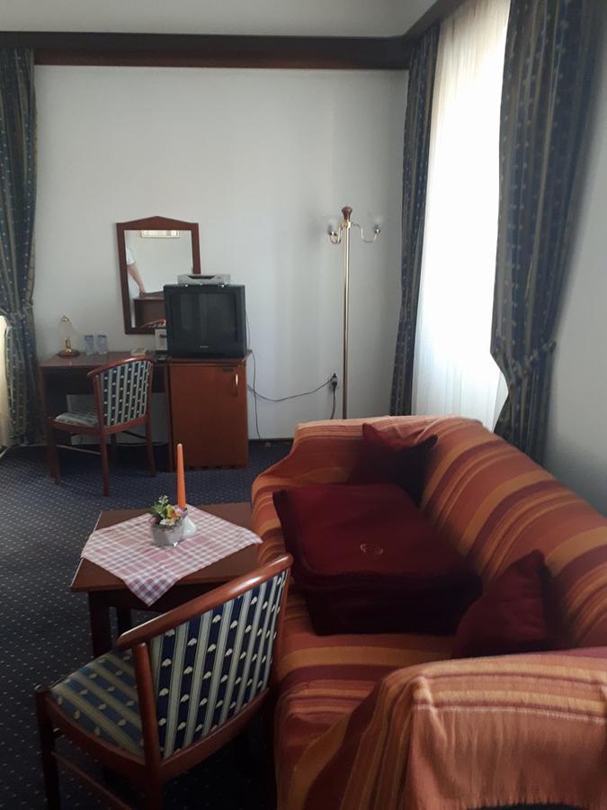 Hotel Mance Brod na Kupi Exterior photo